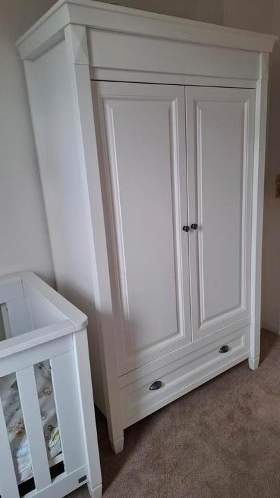 Kinder kledingkast TWF met bijpassende commode, Kinderen en Baby's, Kinderkamer | Commodes en Kasten, Gebruikt, Kast, 105 cm of meer