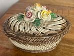 Vintage Italiaans sieradendoosje met bloemen Capodimonte, Antiek en Kunst, Ophalen of Verzenden