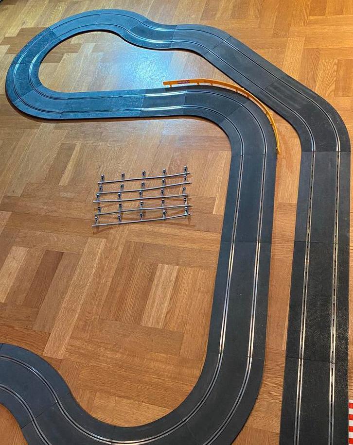 Doos vol Scalextric, Kinderen en Baby's, Speelgoed | Racebanen, Zo goed als nieuw, Elektrisch, Overige merken, Ophalen of Verzenden