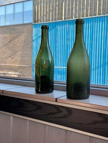Bodemvondsr 1870 Oude groene wijn fles, met diepe ziel. beschikbaar voor biedingen