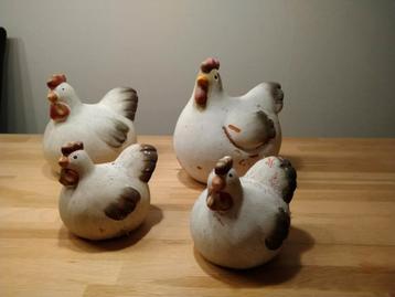 Set van 4 Vintage Kippenbeeldjes beschikbaar voor biedingen
