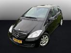 Mercedes-benz A-klasse 150 BlueEFF Classic airco 104DKM, Auto's, Voorwielaandrijving, Zwart, Handgeschakeld, 48 €/maand