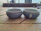 Aardewerk twee schaaltjes blauw met wit vintage   voor alles, Ophalen