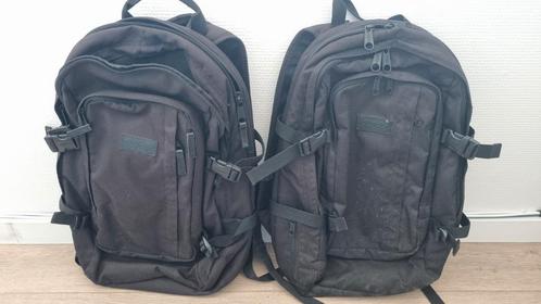 Eastpak zwarte rugtas rugzak 2x, Sieraden, Tassen en Uiterlijk, Tassen | Schooltassen, Gebruikt, Rugtas, 40 tot 50 cm, Zwart, Ophalen