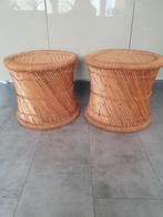 Vintage rieten webbing krukjes bijzettafel tuin accesoire, Huis en Inrichting, Ophalen of Verzenden, Zo goed als nieuw, Hout