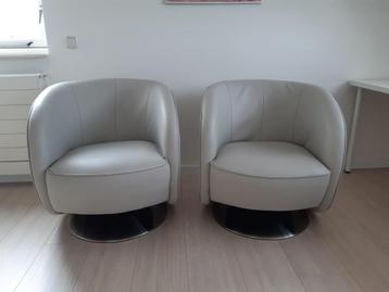 2 heerlijke ergeonomiche draai-fauteuils  beschikbaar voor biedingen