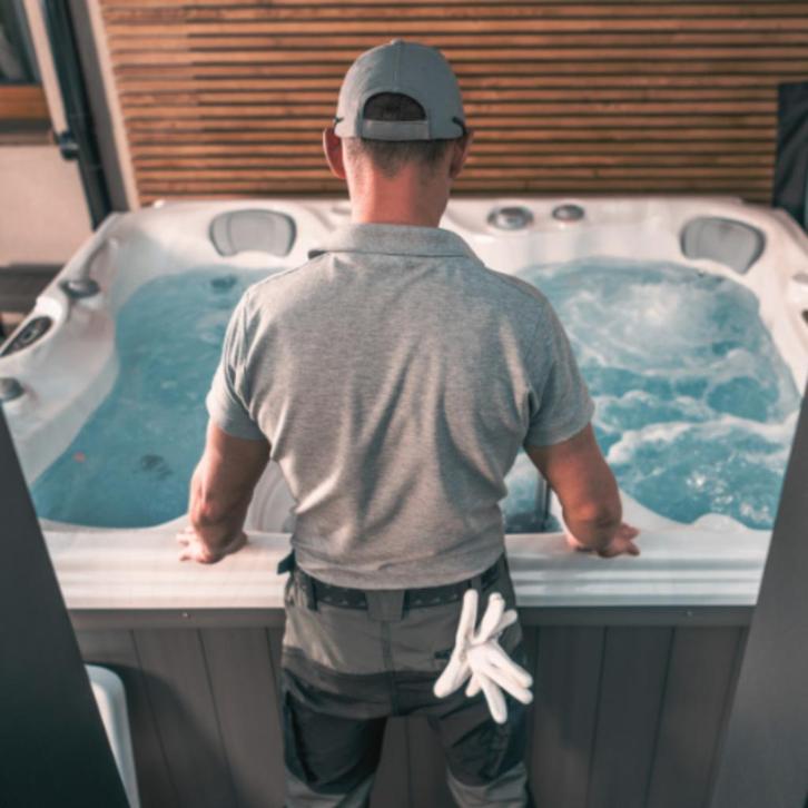 Professionele hottub reiniging & onderhoud uitbesteden?, Tuin en Terras, Bubbelbaden en Hottubs, Nieuw, Afdekzeil, Filter, Ophalen