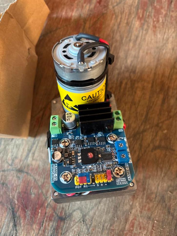 High Torque Servo ASMC-05A - Nieuw!, Hobby en Vrije tijd, Modelbouw | Auto's en Voertuigen, Nieuw, Verzenden