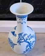 Chinees Blauw Wit Vaasje - 17 cm, Antiek en Kunst, Ophalen of Verzenden
