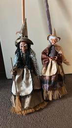 Halloween Heksen  2 stuks, Ophalen of Verzenden, Zo goed als nieuw