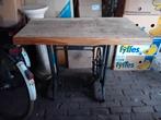 Singer naaimachine onderstel met hard houten blad erop tafel, Antiek en Kunst, Antiek | Naaimachines, Ophalen