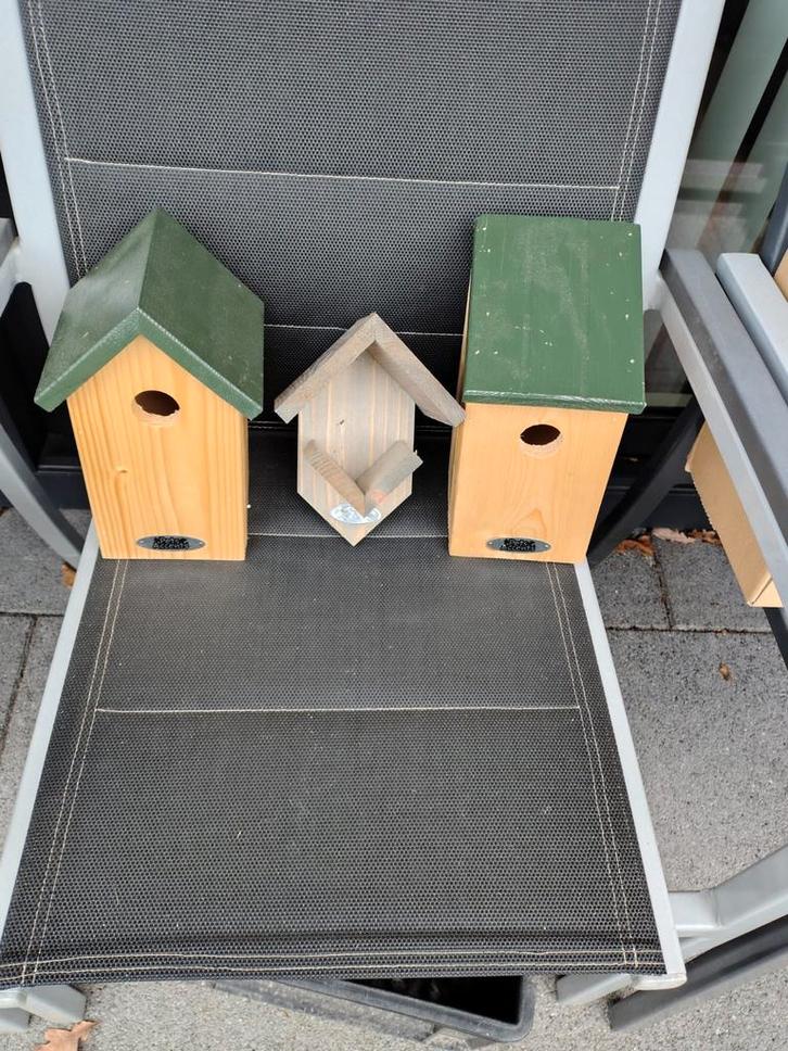 Nieuwe vogelhuisjes en pindakaaspothouder, Tuin en Terras, Vogelhuisjes en Vogelbaden, Ophalen