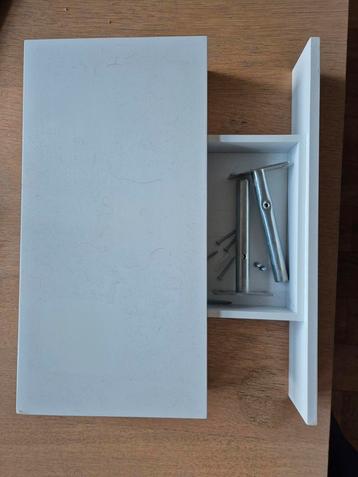 Mini Wandkastje met Lade - 48x25x8cm beschikbaar voor biedingen