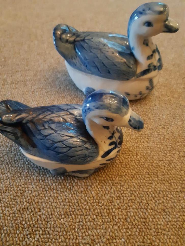 Twee antieke aardewerk patépotjes in de vorm van eend, Antiek en Kunst, Antiek | Keramiek en Aardewerk, Ophalen of Verzenden