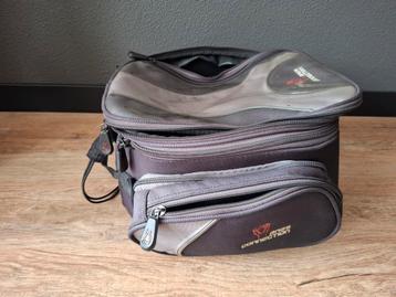 SW motech tanktas 28L beschikbaar voor biedingen