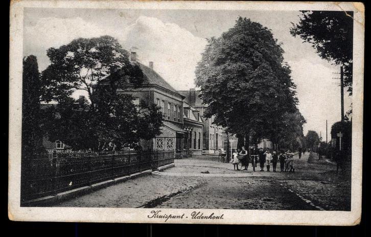 Udenhout (N.B.), Straatgezicht met volk, gelopen 1919, Verzamelen, Ansichtkaarten | Nederland, Gelopen, Noord-Brabant, Voor 1920