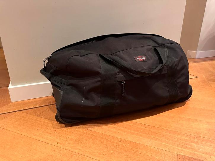 Eastpak reistas/koffer met wielen type container 85, Sieraden, Tassen en Uiterlijk, Tassen | Reistassen en Weekendtassen, Gebruikt