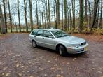 Volvo V40 2.0 I 16V 2003 Grijs, Voorwielaandrijving, 65 €/maand, 136 pk, 1948 cc