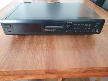 Mini disc speler Mds speler 500 Sony. beschikbaar voor biedingen