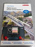 Marklin Digital  Steuern met station 3 Boek Duits talig, Gelijkstroom of Wisselstroom, Zo goed als nieuw, Märklin, Boek, Tijdschrift of Catalogus