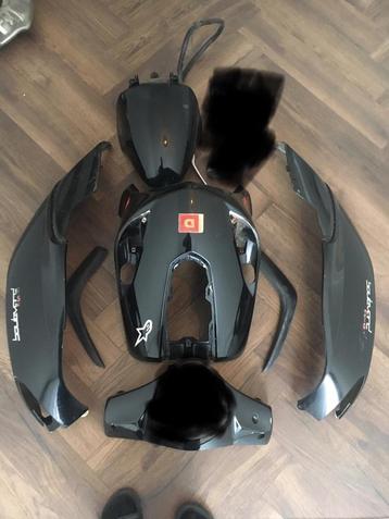 Piaggio Fly New Fly onderdelen  beschikbaar voor biedingen