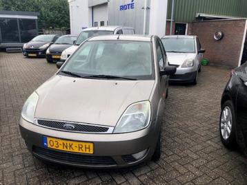 Ford FIESTA 1.4-16V GHIA DISTRIBUTIERIEM VERVANGEN BIJ 17900 beschikbaar voor biedingen