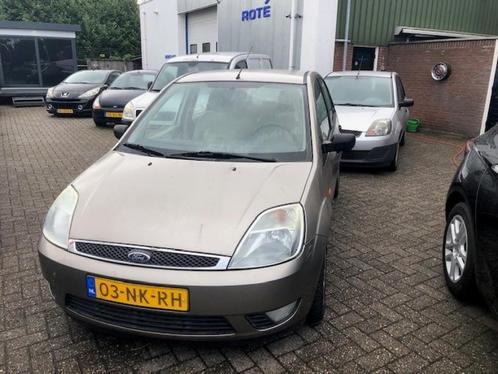 Ford FIESTA 1.4-16V GHIA DISTRIBUTIERIEM VERVANGEN BIJ 17900, Auto's, Ford, Bedrijf, Fiësta, ABS, Airbags, Centrale vergrendeling