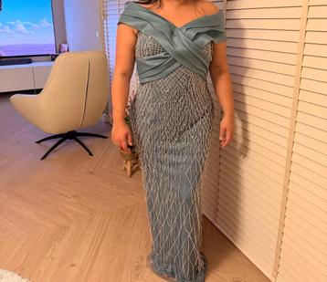 Jurk feest beschikbaar voor biedingen