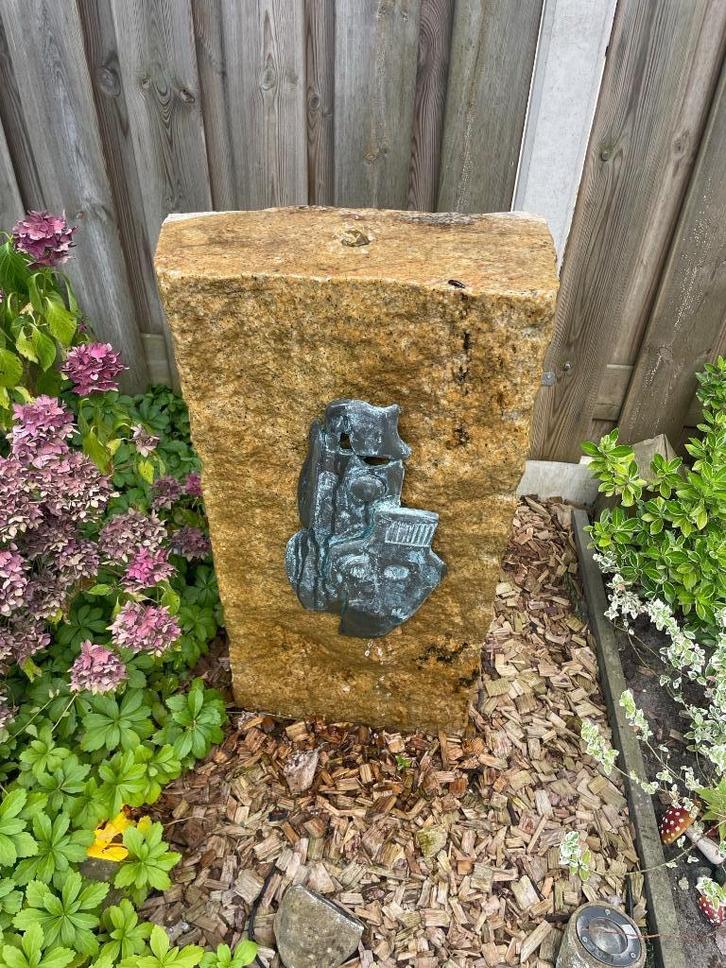 Italiaans waterornament (graniet) incl. Pomp, Tuin en Terras, Waterpartijen en Fonteinen, Zo goed als nieuw, Waterornament, Graniet