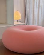 Hem Boa Pouf - Cotton Candy - Zo goed als nieuw!, Huis en Inrichting, Banken | Voetenbanken en Poefen, Ophalen, Rond, Zo goed als nieuw