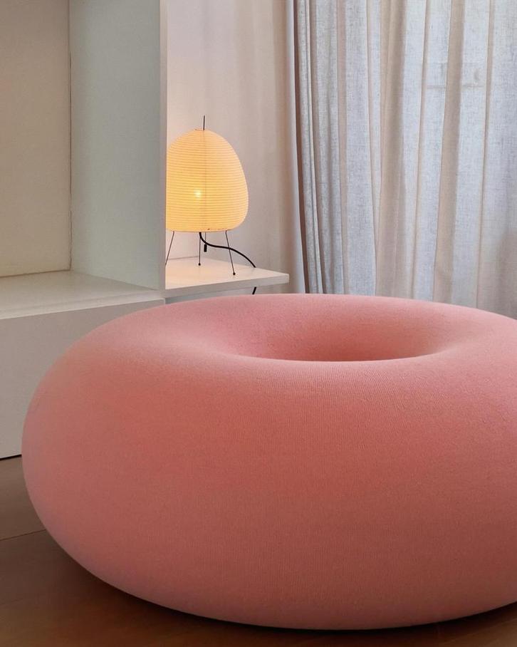 Hem Boa Pouf - Cotton Candy - Zo goed als nieuw!, Huis en Inrichting, Banken | Voetenbanken en Poefen, Zo goed als nieuw, 100 tot 125 cm