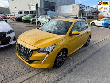 Peugeot 208 1.2 PureTech Allure 100PK, Navi, 12 mnd garantie beschikbaar voor biedingen