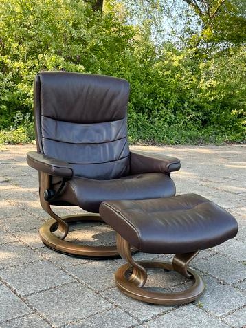 Stressless relax fauteuil met voetenbank- L large beschikbaar voor biedingen
