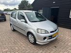 Daihatsu Young RV 1.3-16V VTi met stuurbekrachtiging!, Auto's, Daihatsu, Stof, Gebruikt, 4 cilinders, Origineel Nederlands