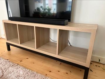 Moving out Sales : IKEA TV stand or bookcase