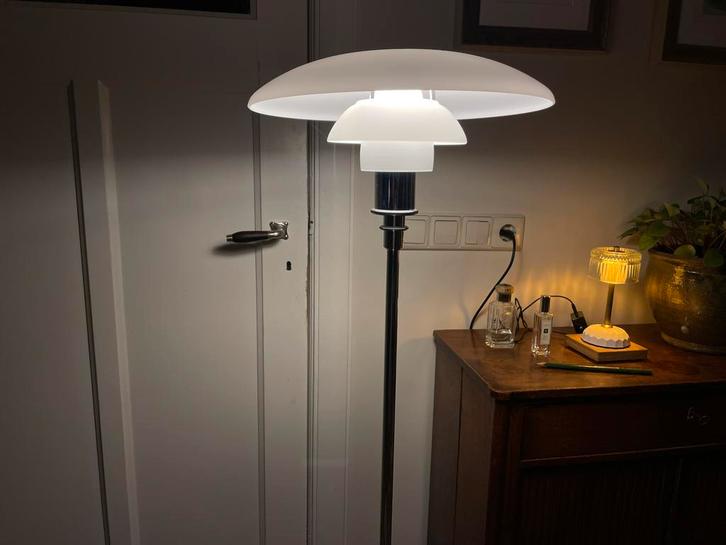 Poul Henningsen / Louis Poulsen PH 3 1/2  2 1/2 Vloerlamp, Huis en Inrichting, Lampen | Vloerlampen, Zo goed als nieuw, Minder dan 100 cm