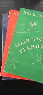 Pianoboek(en) lesboek(en) Folk Dean deel 1 en 2 en 3, Ophalen of Verzenden, Gelezen, 2000 tot heden, Landkaart