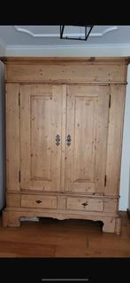 Antieke / geloogd grenen / kast, Ophalen