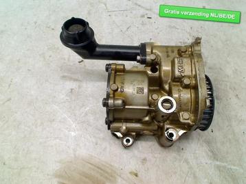 OLIEPOMP Volkswagen Golf VII (AUA) (04L145208D) beschikbaar voor biedingen