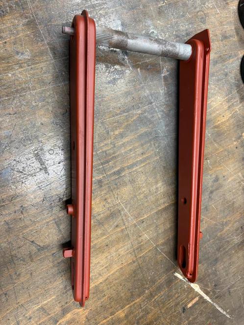 Tomos 4l achterbrug, Fietsen en Brommers, Brommeronderdelen | Oldtimers, Gebruikt, Overige merken, Frame, Ophalen of Verzenden
