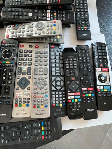Tv afstandsbedieningen tv remote beschikbaar voor biedingen