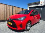 Toyota Yaris 1.0 VVT-i Aspiration Airco | Navi |APK, Voorwielaandrijving, Start-stop-systeem, Stof, Gebruikt