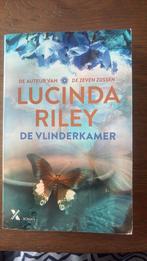Lucinda Riley - De vlinderkamer, Lucinda Riley, Ophalen of Verzenden, Zo goed als nieuw, Nederland