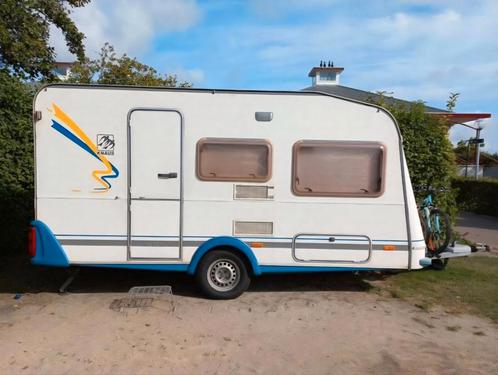 Knaus Blue line 401 (2001), Caravans en Kamperen, Caravans, Particulier, tot en met 4, 750 - 1000 kg, Rondzit, Knaus, Disselslot