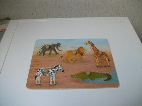 Puzzel dieren 5 delig grote knoppen, Kinderen en Baby's, Speelgoed | Houten speelgoed, Gebruikt, Overige typen, Ophalen of Verzenden