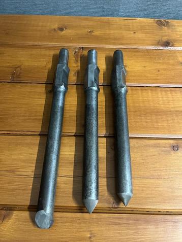 3 Kangoo hakhamer beitels . SDS Hex als ik het goed heb . beschikbaar voor biedingen