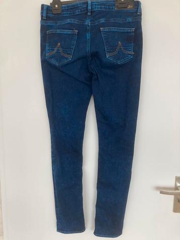 Gsus spijkerbroek blauw beschikbaar voor biedingen