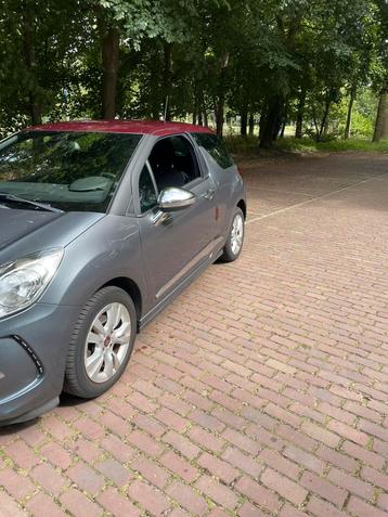 Citroën DS3 1.6 VTI AUT 2010 Grijs vol jaar apk beschikbaar voor biedingen