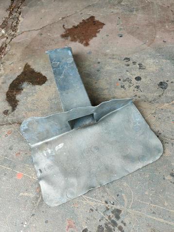 ﻿Hemelwaterafvoer van lood  beschikbaar voor biedingen