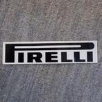 Leuke oude sticker.   Pirelli banden., Ophalen of Verzenden